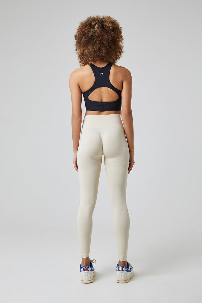 BATALA SEAMLESS LEGGINGS IN IVORY